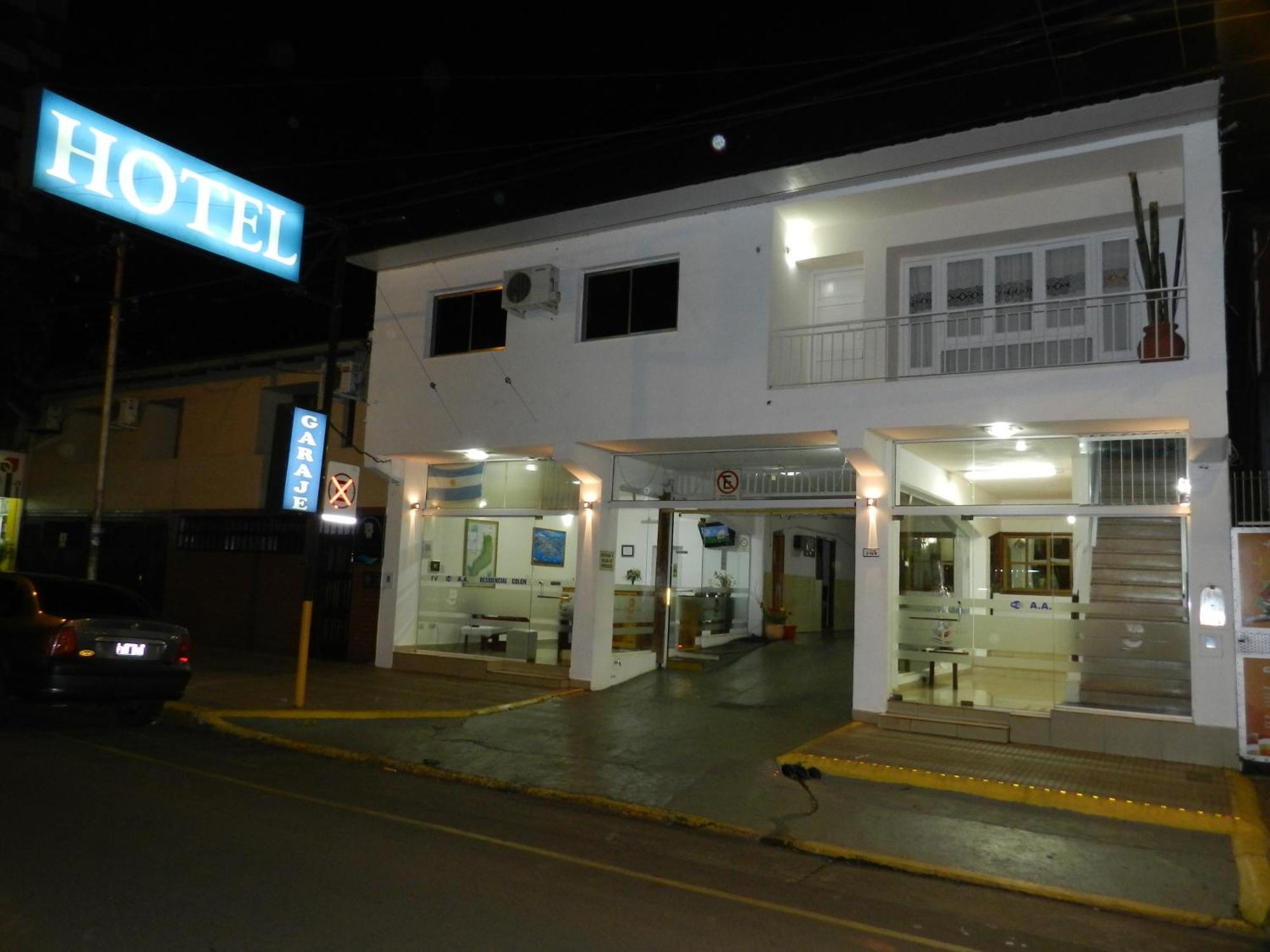Hotel Colon Posadas Eksteriør bilde