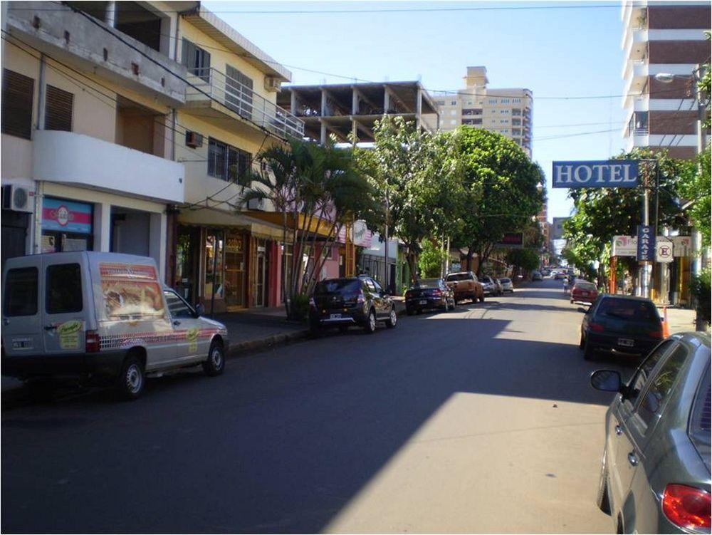 Hotel Colon Posadas Eksteriør bilde