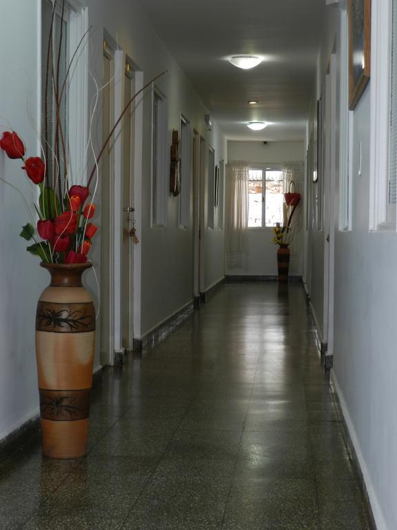 Hotel Colon Posadas Eksteriør bilde